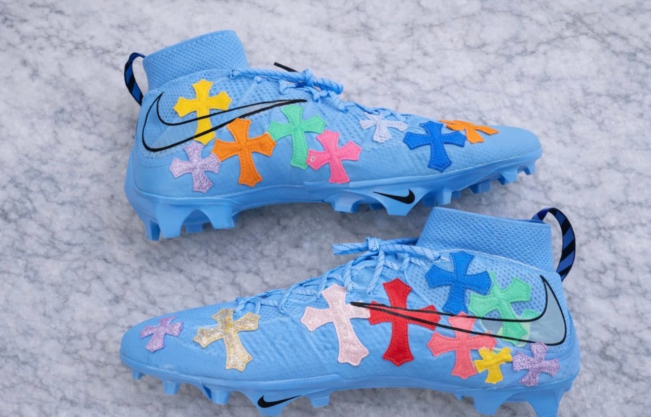 AA Chrome heart cleats